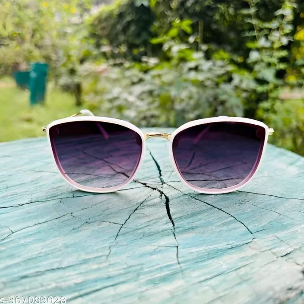 Women Vintage Style Cat Eye Sunglasses, Midnight Design, White