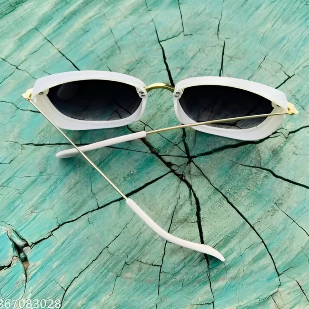 Women Vintage Style Cat Eye Sunglasses, Midnight Design, White